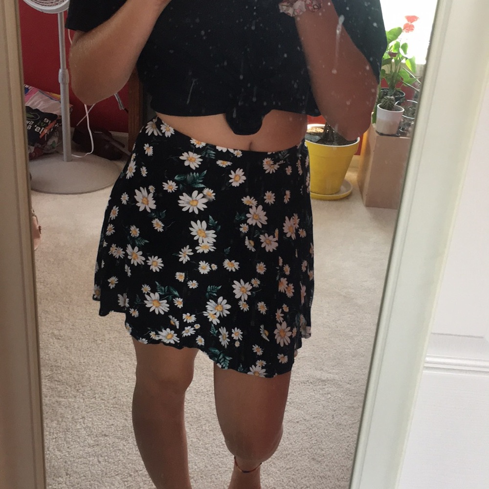 daisy skirt